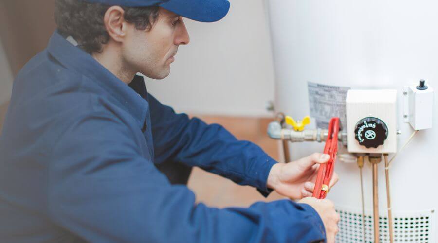 Local water heater installation in Blue Springs, NE